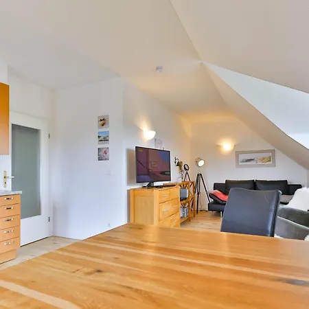 Appartamento Tine Mit Balkon, Fahrraedern Und Strandkorb Im Sommer *