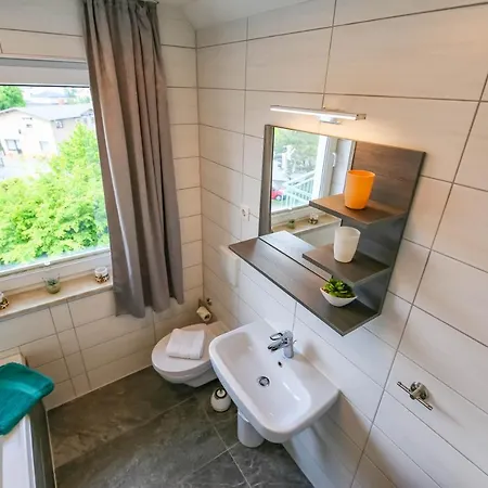 Διαμέρισμα Tine Mit Balkon, Fahrraedern Und Strandkorb Im Sommer *